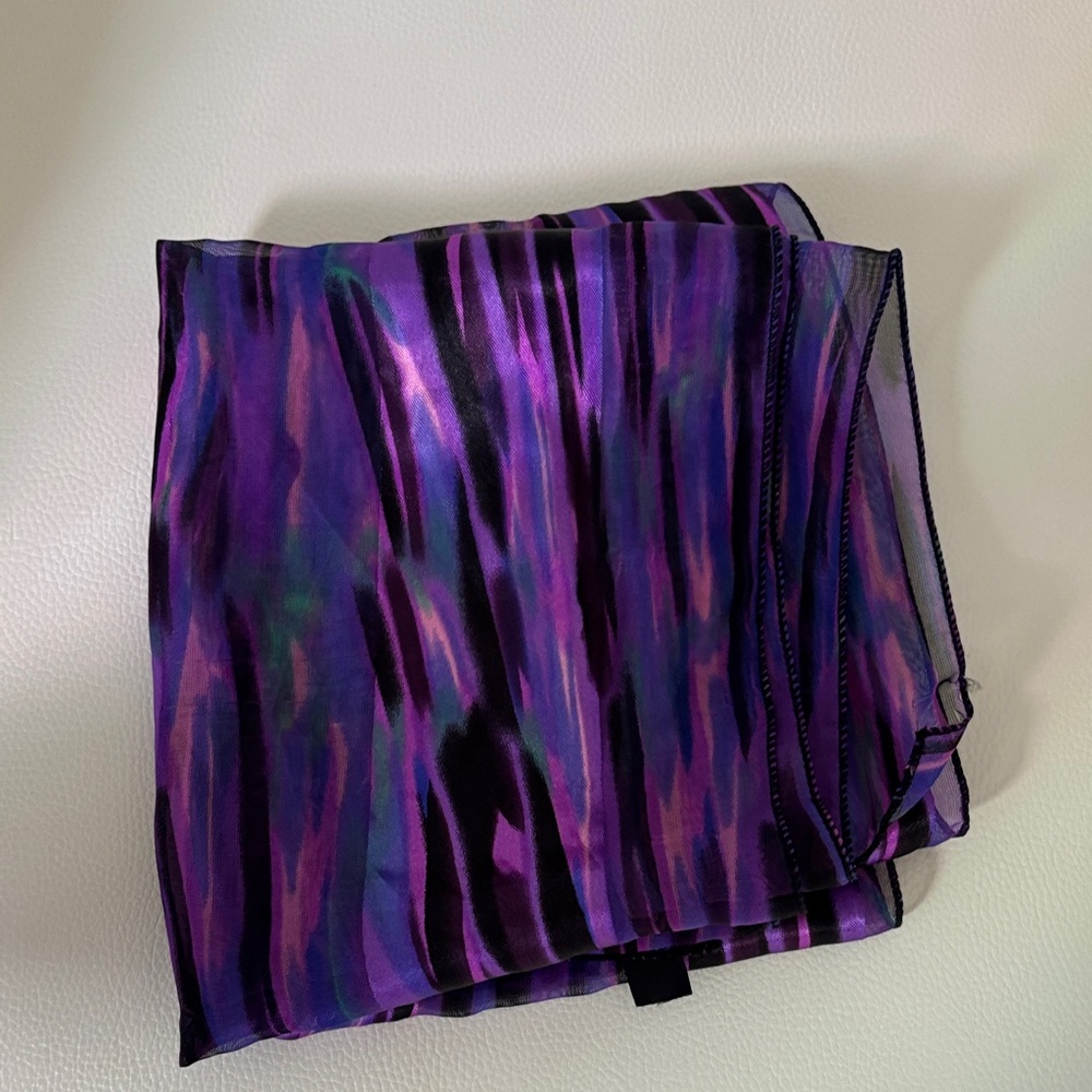 Elegant Purple Scarf - Picture 10 of 10
